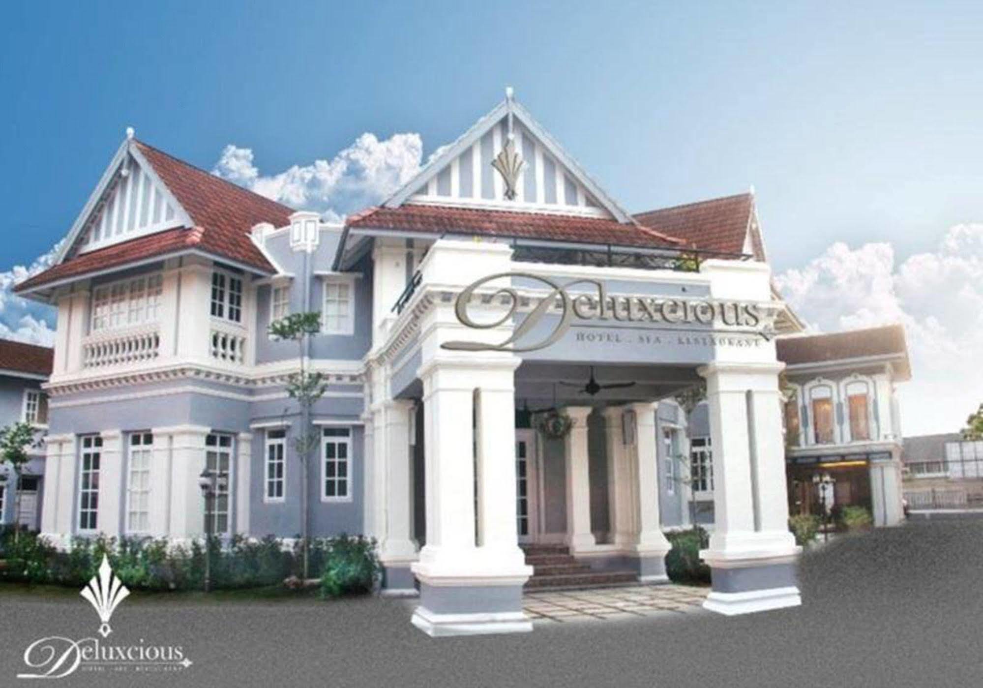 Apple Heritage Hotel